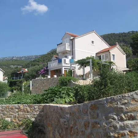 In With Sea View, Terrace, Air Conditioning, Wifi 3739-2 Apartment