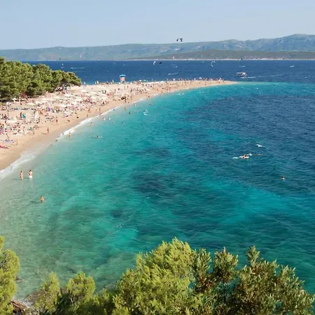 Apartment In With Sea View, Terrace, Air Conditioning, Wifi 3739-2 *